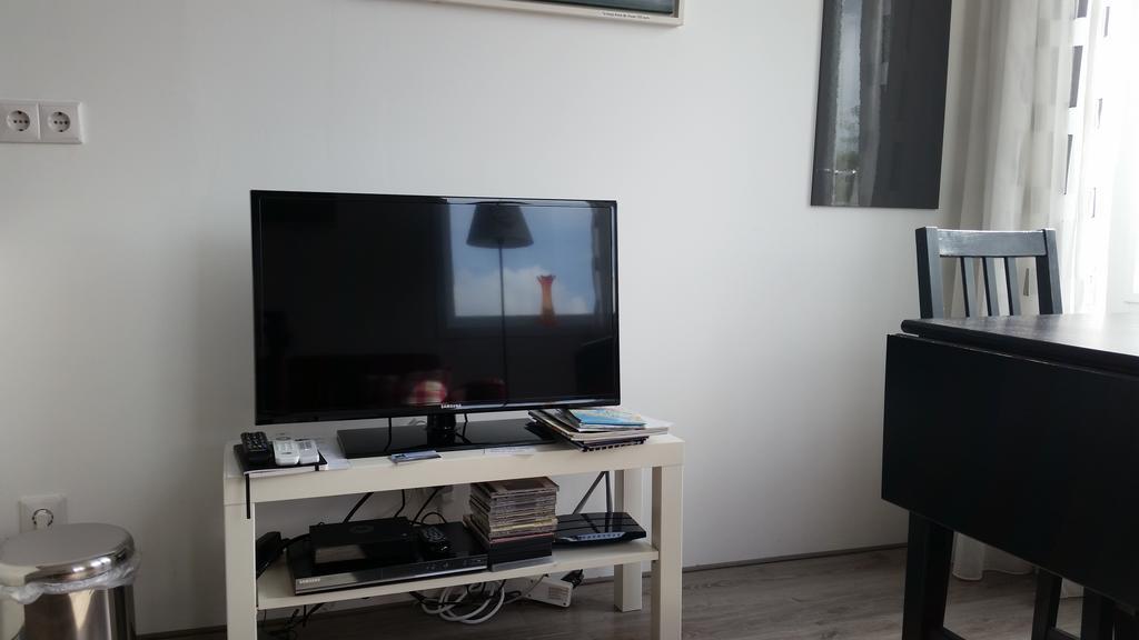 Homestay Bij Aelita Den Burg Eksteriør bilde